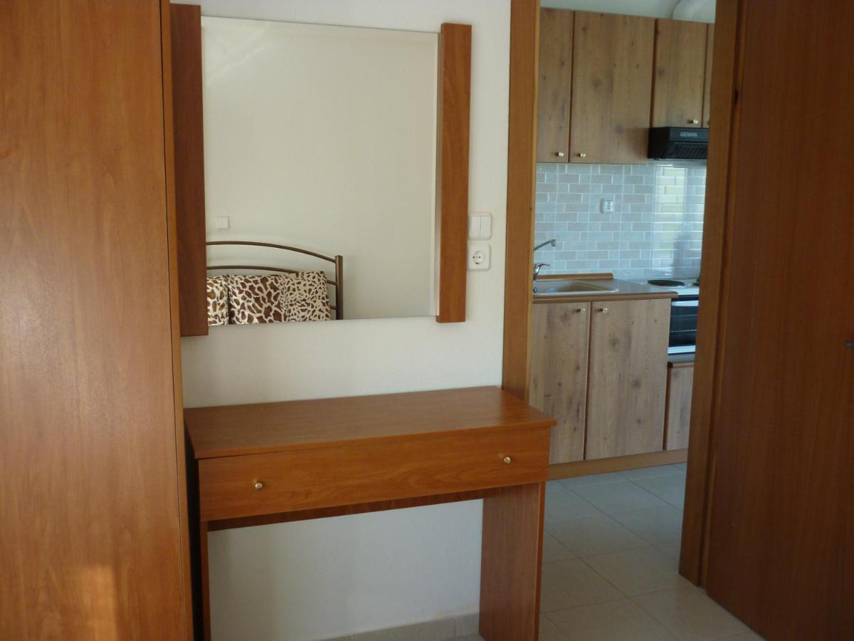 Apartmán Helios Vrasná Pokoj fotografie