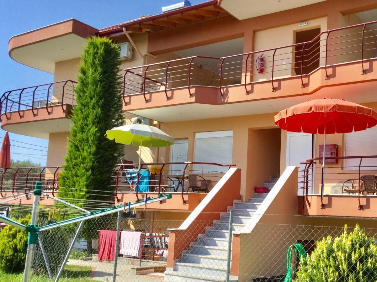 Apartmán Helios Vrasná Exteriér fotografie